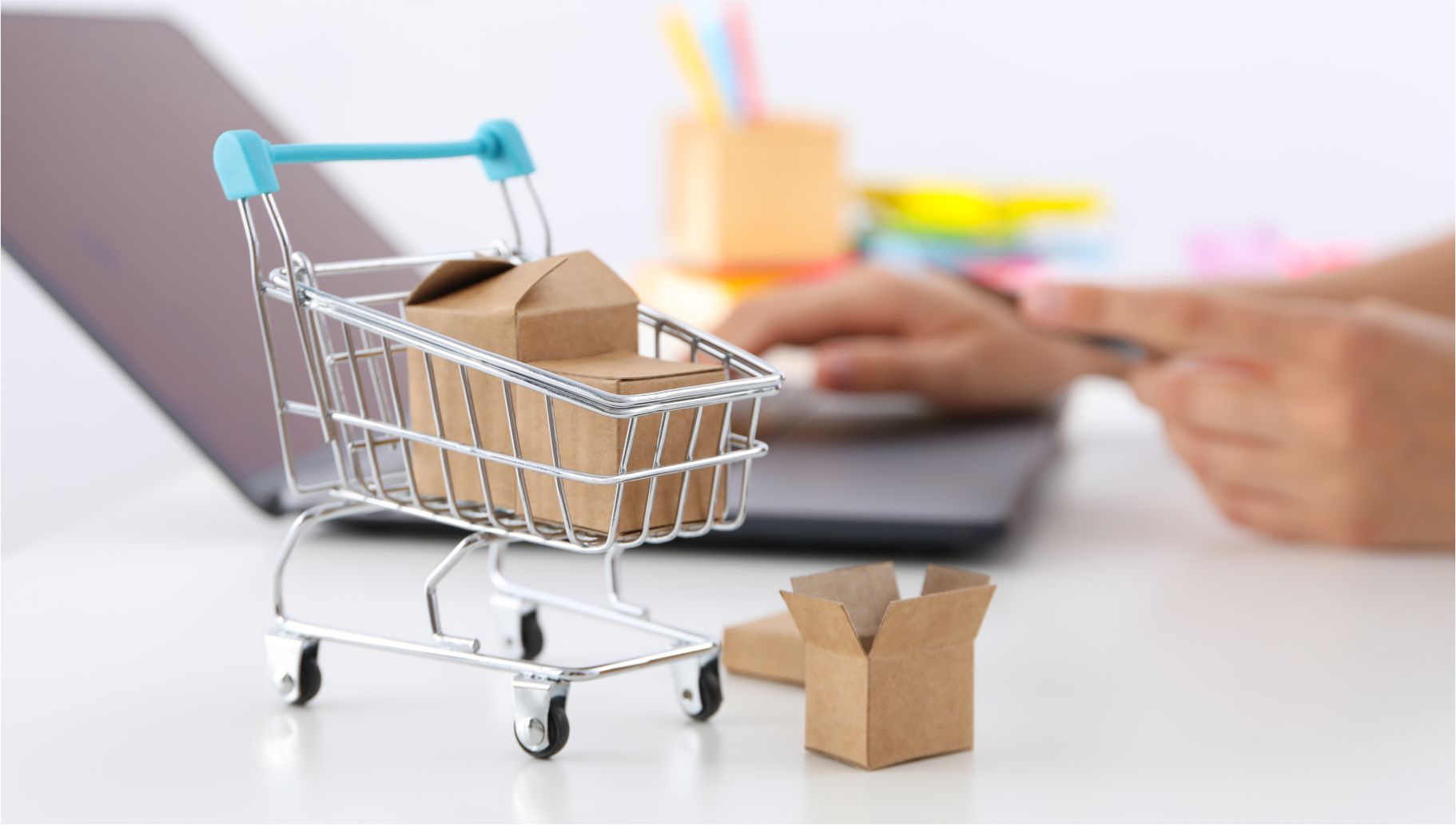 Lee más sobre el artículo Cómo armar el combo de alimentación ideal para tu equipo sin morir en el intento: Guía para compras y RR.HH.
